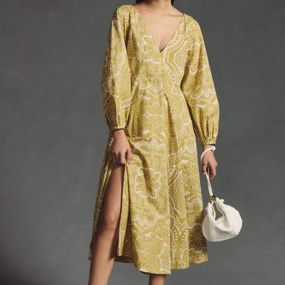 By Anthropologie Green Floral Long Sleeve V-Neck Pullover Midi Dress Size M